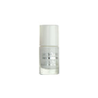 Soin des ongles manucure pointes blanches