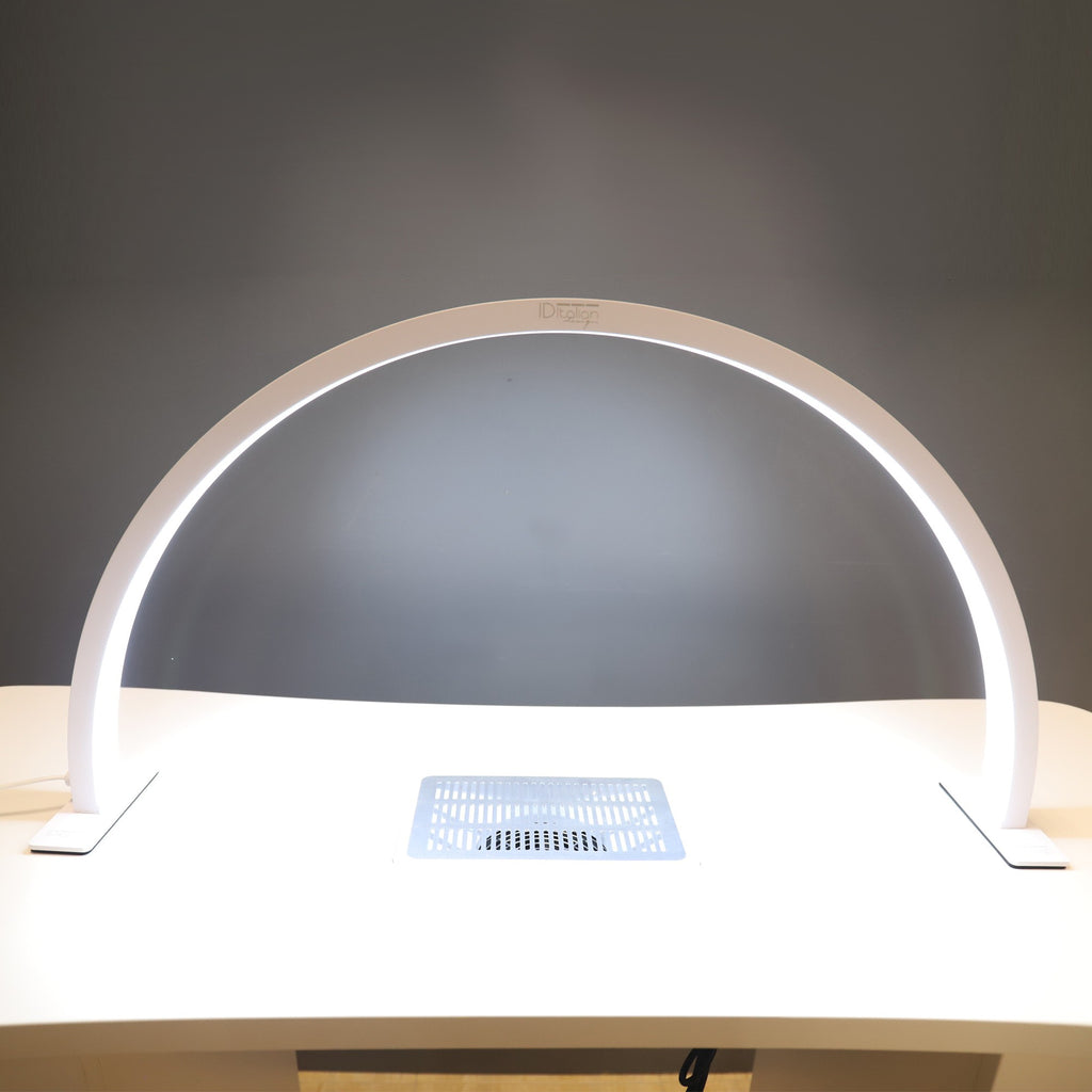 Lampada da tavolo LED Mezzaluna