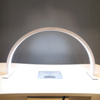 Lampada da tavolo LED Mezzaluna