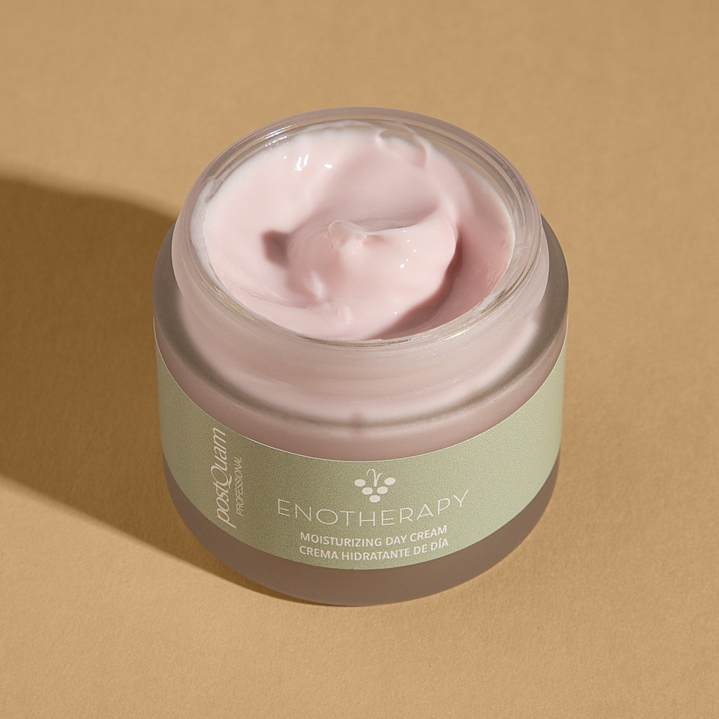 Crema giorno rigenerante agli estratti di vino 50 ml