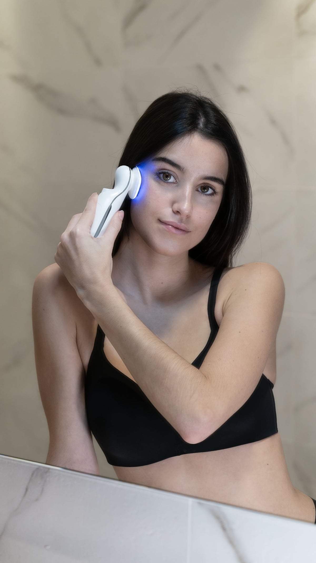 Applicatore per creme di trattamento