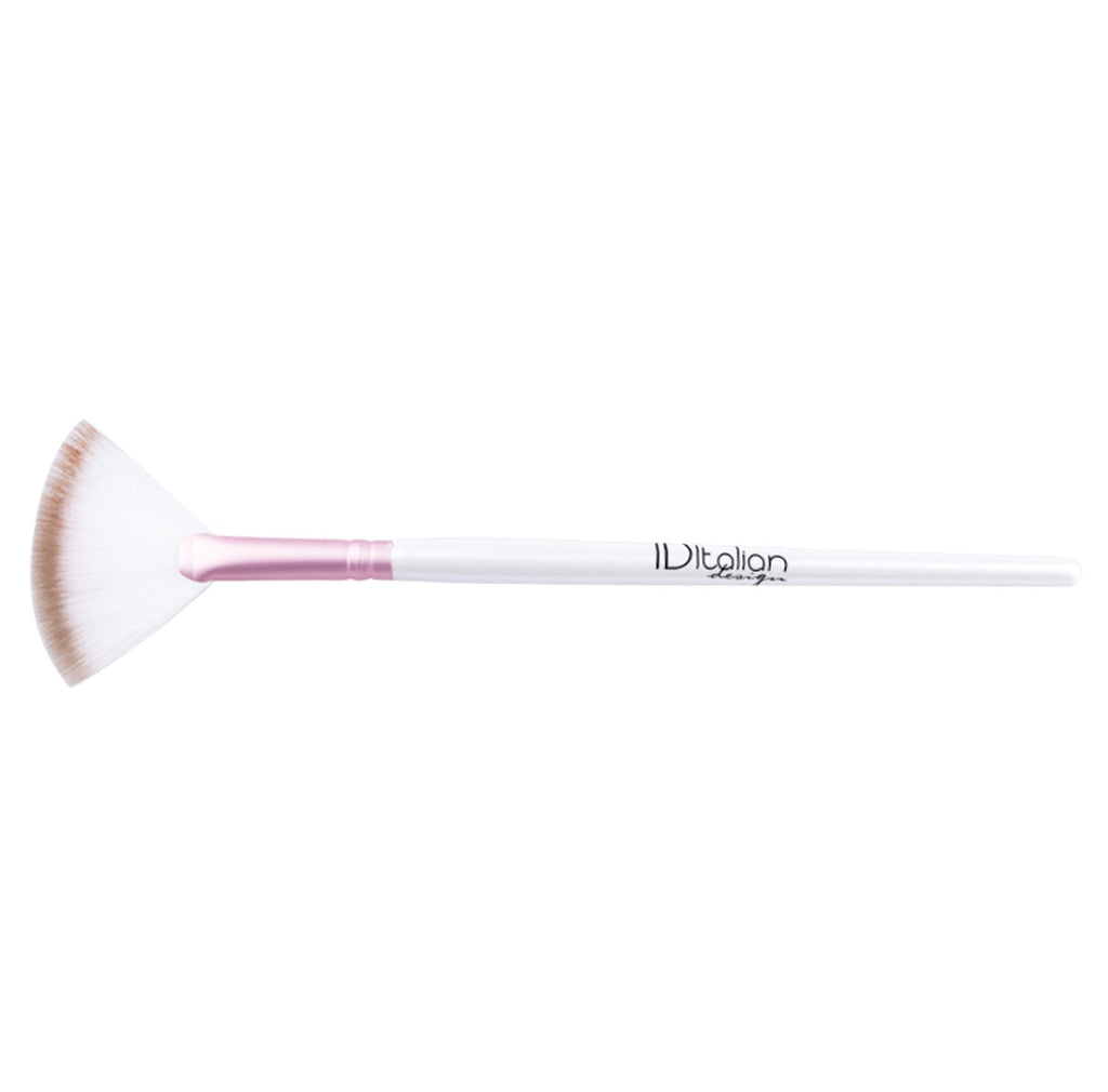 PINCEAU DE MAQUILLAGE ÉVENTAIL ILLUMINANT