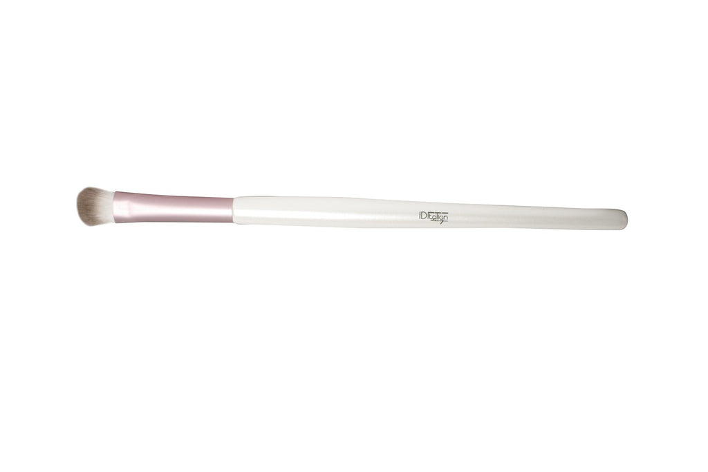 PINCEAU DE MAQUILLAGE POUR FARDS À PAUPIÈRES